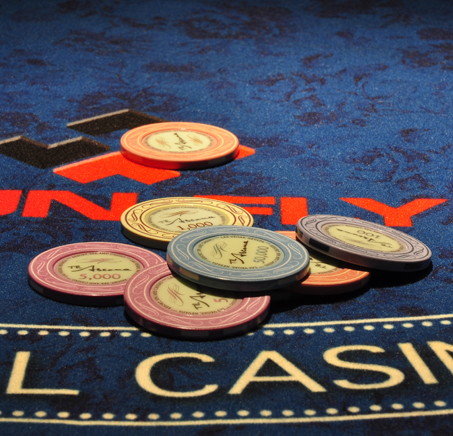 www.ceramicpokerchip.com
